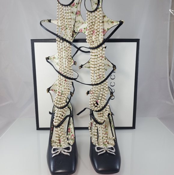 NWT$3400 Gucci Taide Pearlescent Caged Boot Pumps - Picture 3 of 16